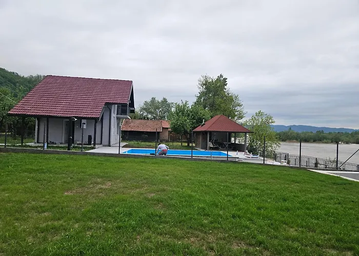 Drinska Obala 펜션 *